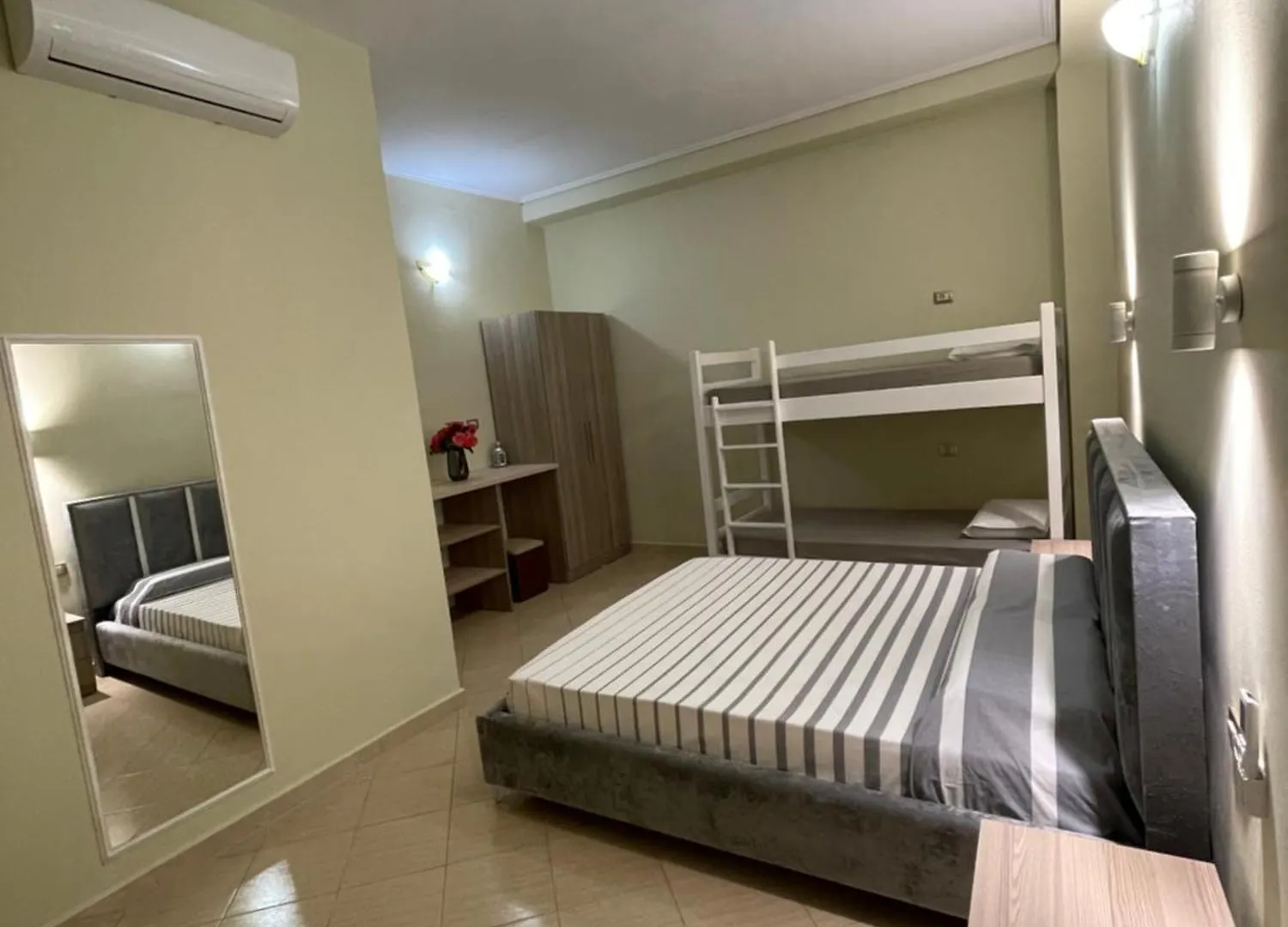 Harmonia Guest House Vlorë