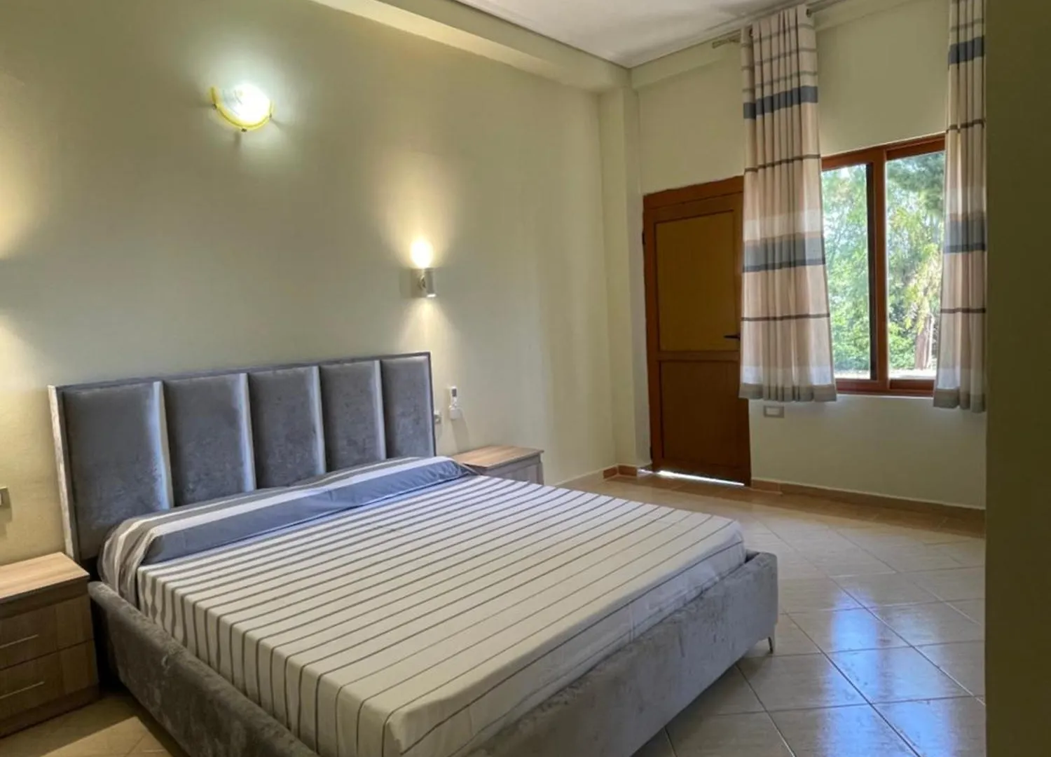 Harmonia Guest House Vlorë